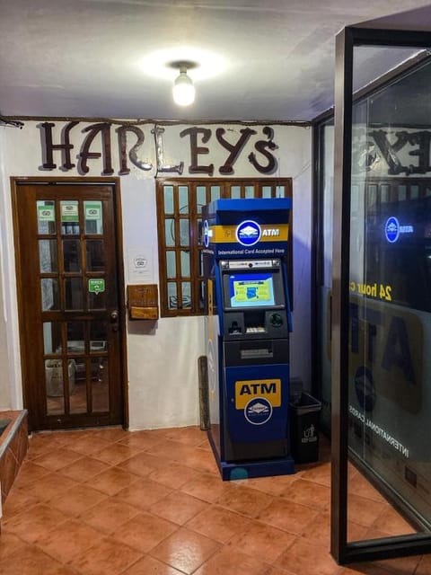 Harleys Pub And Hotel Vacation rental in Olongapo