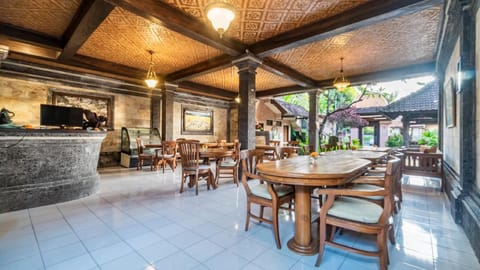 Cafe Wayan Cottages Vacation rental in Batu Layar