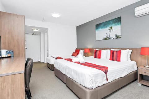 Peninsula Nelson Bay Motel and Serviced Apartments Vacation rental in Shoal Bay