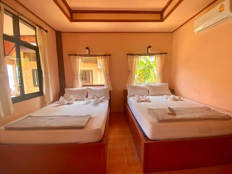 Rainbow Bungalow Haadrin Koh Phangan Vacation rental in Ban Tai