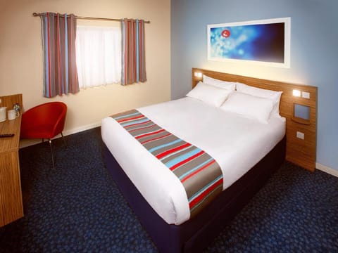 Travelodge Milton Keynes Central Vacation rental in Milton Keynes