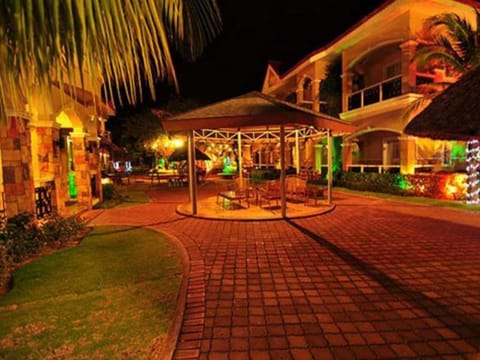 Moonbay Marina The Villas Vacation rental in Olongapo