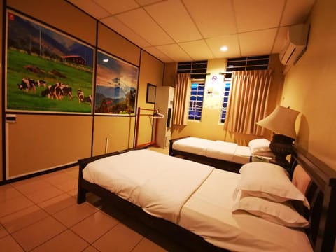 Masada Bed & Breakfast Hostel in Kota Kinabalu