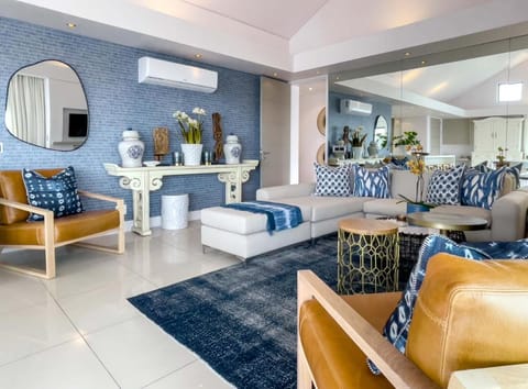 Le Paradis Penthouse Vacation rental in Hermanus