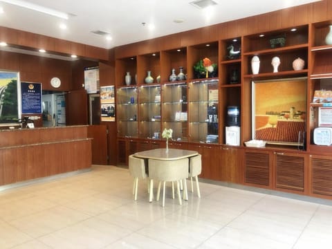 Hanting Hotel Beijing Railway Station Vacation rental in Beijing