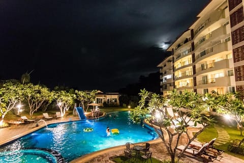 Searidge Hua Hin Resort & Pool villas Apartment hotel in Nong Kae