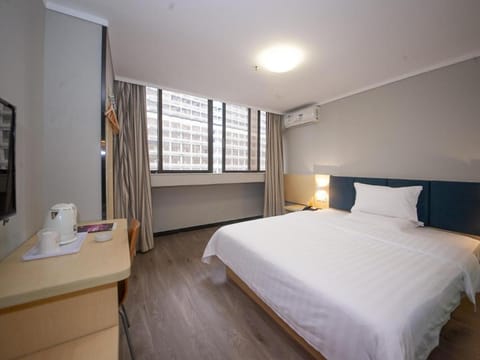 7Days Inn Shenzhen Sungang East Road Hotel in Hong Kong