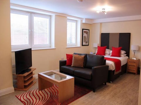 HOF - Central Point Apartments Apartment hotel in Basingstoke