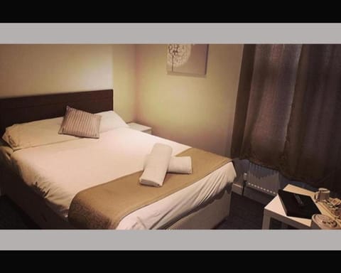 The R Inn Hotel Vacation rental in Daventry District