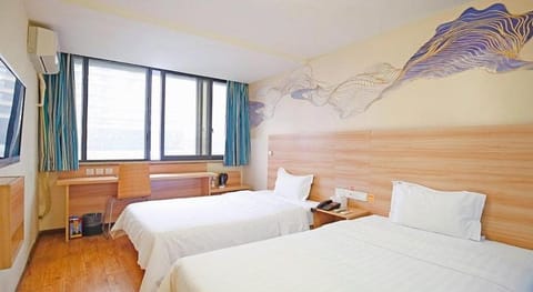 7 Days Inn Chengdu Jingli Hongpailou Metro Station Vacation rental in Chengdu