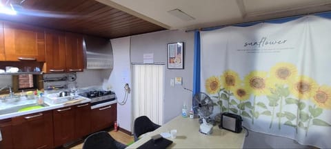 Apple Tree Guesthouse Vacation rental in Seoul