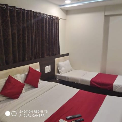 Hotel Railway Inn Vacation rental in Thane