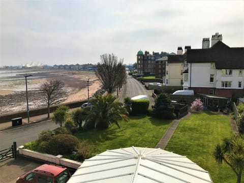 Beachside Suites Vacation rental in Minehead