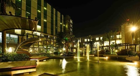 Holiday Inn CIKARANG JABABEKA Vacation rental in West Java