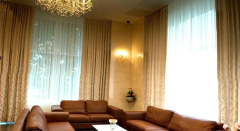 Manhattan Hotel Vacation rental in Chișinău