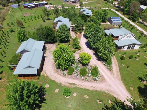 Beechworth Cedar Cottages Vacation rental in Beechworth