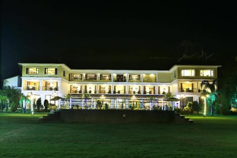 Lake Palace Trivandrum Hotel in Kerala