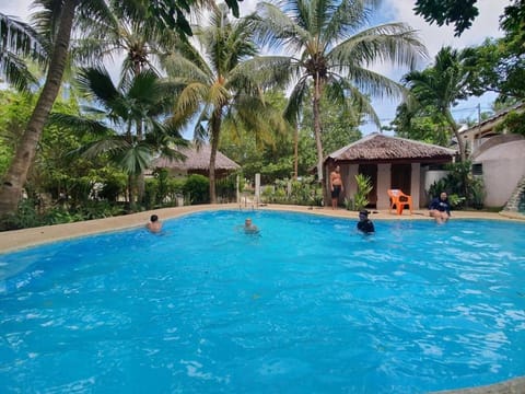 The Bruce Luxury Private Cottage Ostello in Siquijor