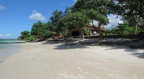 Stevensons at Manase Beach Resort Resort in Savai'i