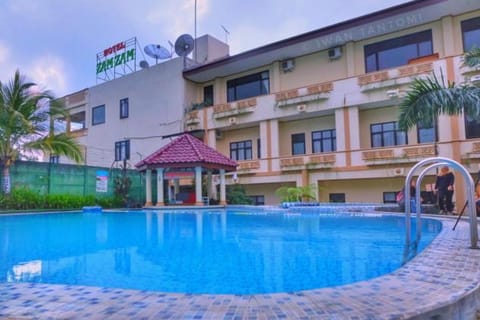 Zam Zam Hotel Vacation rental in Batu