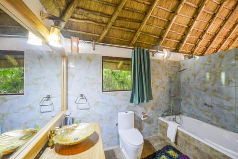 Malakai Eco Lodge Vacation rental in Uganda