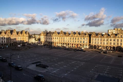 Grand Place Hôtel "Boutique et Appart'hôtel" Vacation rental in Arras