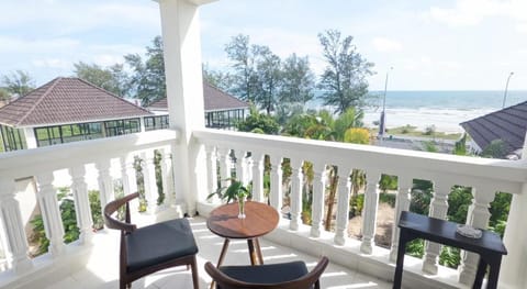 Mary Beach Hotel and Resort Vacation rental in Ream