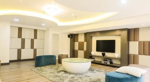 Extremeli Suites Vacation rental in Pasay