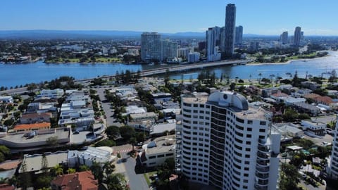 Meriton On Main Beach Vacation rental in Surfers Paradise