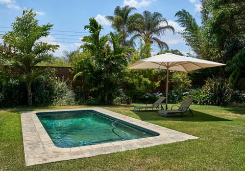 Kingsmead Guest House Bed and Breakfast in Harare