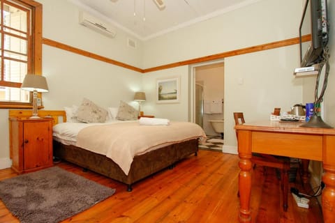 Coweys Corner Vacation rental in Durban