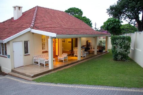 Coweys Corner Vacation rental in Durban