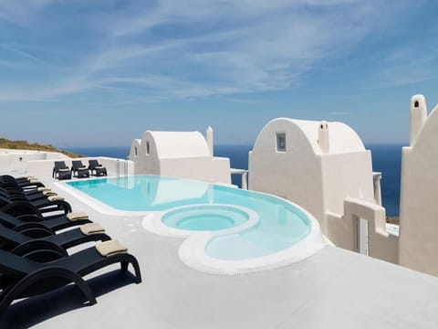 Dome Santorini Resort Hotel in Santorini