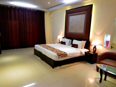 Grand Enclave Alquiler vacacional in Lahore