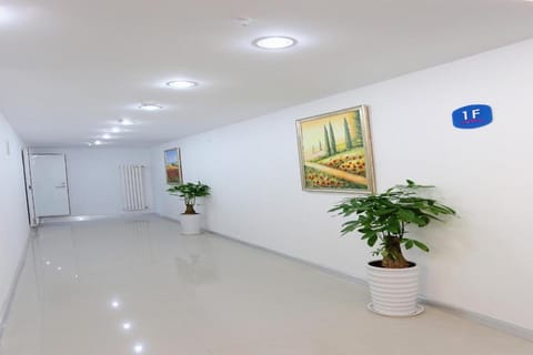 Hanting Hotel Qingdao Licang Jinshui Road Vacation rental in Qingdao