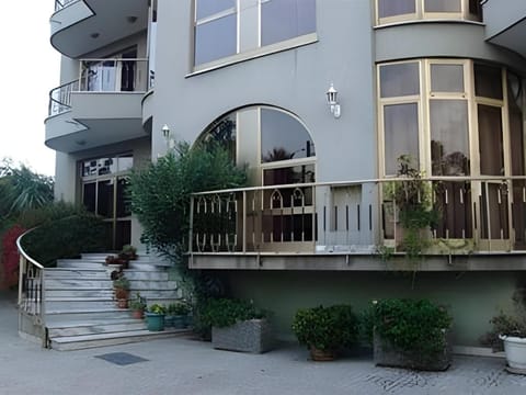 Weygoss Guest House Vacation rental in Addis Ababa