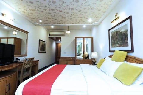 FabExpress Kwality Regency Vacation rental in Chandigarh