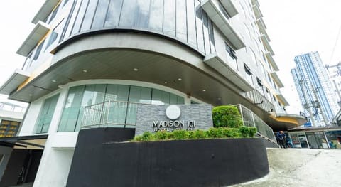 Madison 101 Hotel  Tower Vacation rental in Quezon City