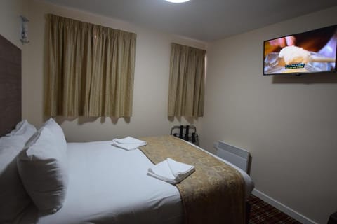 Lucky 8 Hotel Vacation rental in Ilford