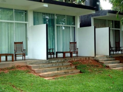 Bridge Hotel Negombo Vacation rental in Negombo