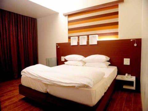 Hotel Royal Park Vacation rental in Mumbai