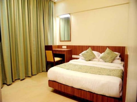 Hotel Royal Park Vacation rental in Mumbai