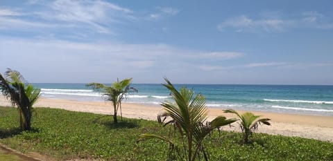 Majestic Beach Comforts - Beachfront Vacation rental in Benaulim