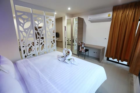 S4 Nai Yang Beach - SHA EXTRA PLUS Hôtel in Mai Khao