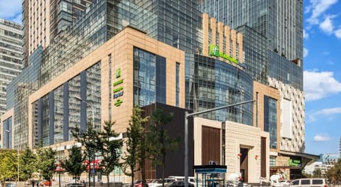 Holiday Inn Express Shenyang North Station Vacation rental in Liaoning