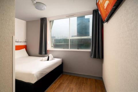 easyHotel Croydon Vacation rental in Croydon