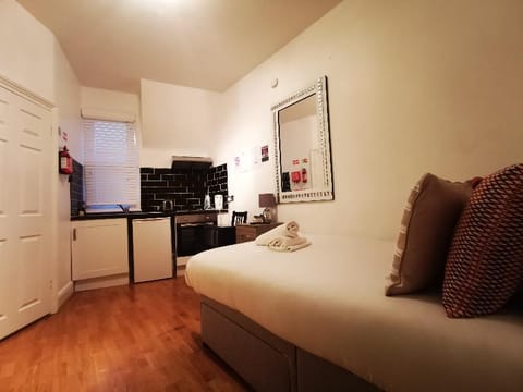 Capital Host- Apartments Euston Vacation rental in London Borough of Islington