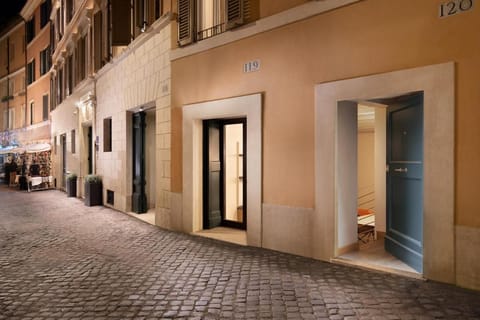 Palazzo Scanderbeg Vacation rental in Rome