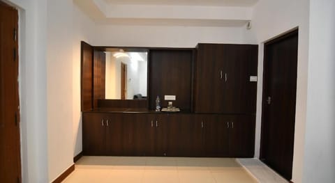 Lake View Hotel Vacation rental in Madurai