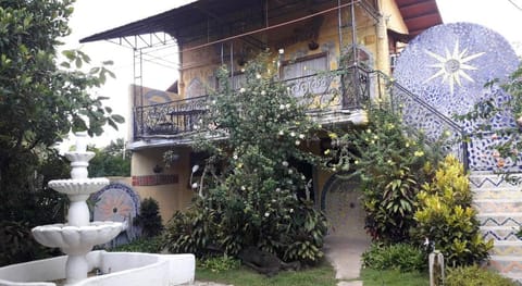 Relaxing Garden Resort Vacation rental in Central Visayas